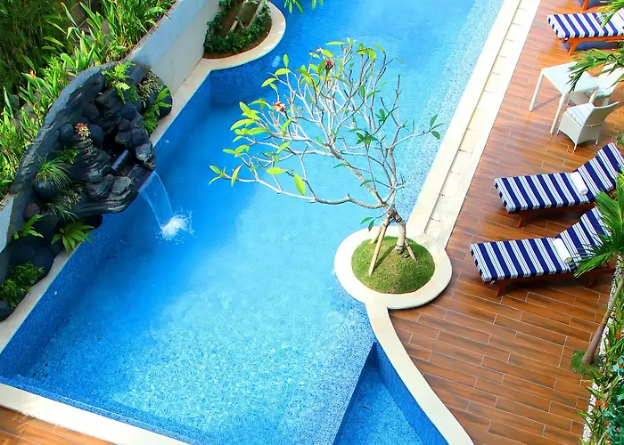 Rhadana Hotel