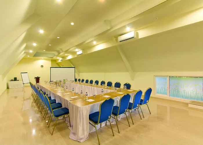 Rhadana Otel Kuta Lombok